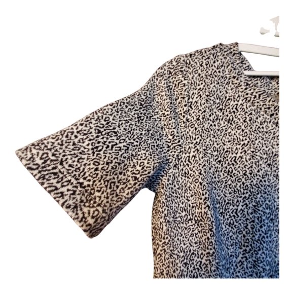 EUC LOFT Black White Short Sleeve Leopard Jacquard Fitted Midi Dress wi… - Picture 8 of 12